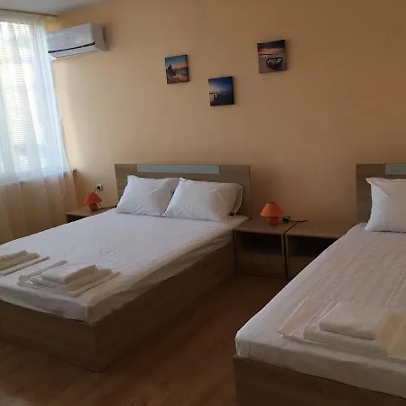 Guest Soleo 3* 발치크