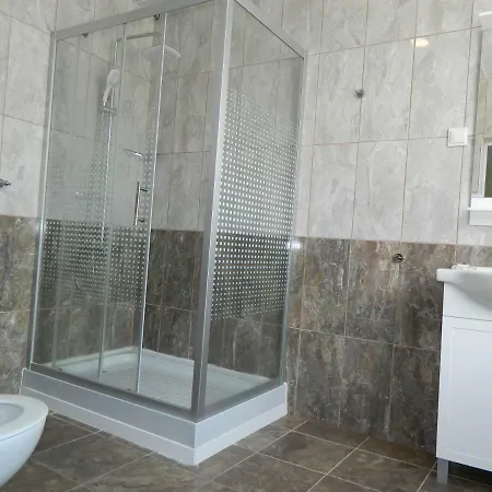 Guest Soleo 3* 발치크